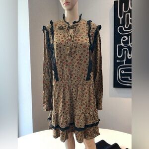 Star Print Ruffle Long-Sleeve Dress in Tan